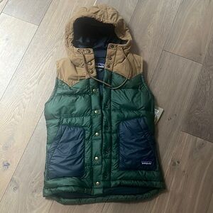 patagonia vest - size women’s xs